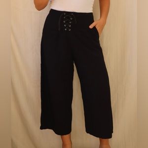 Black flowy pants (Size Small)